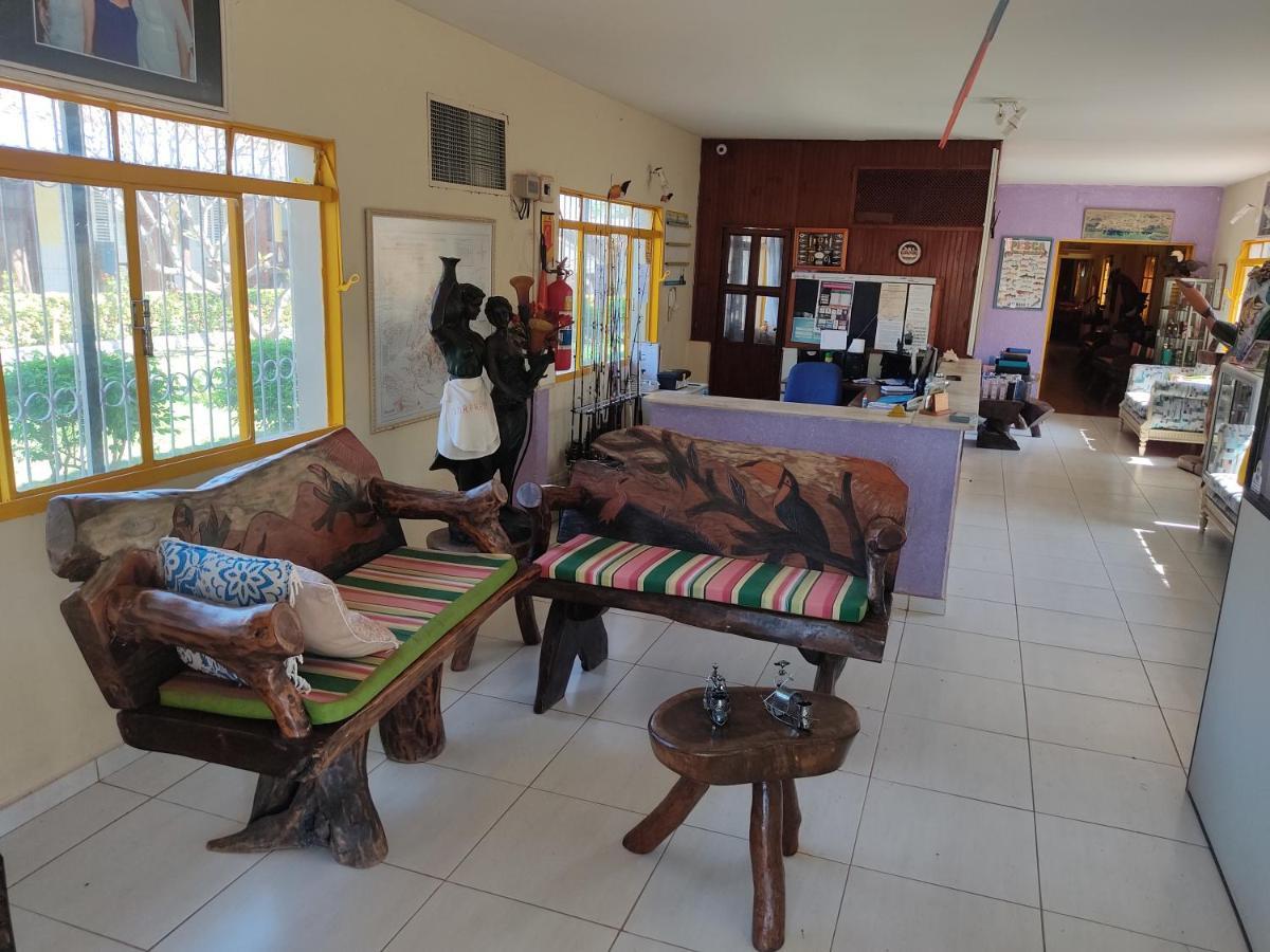 Hotel Pesqueiro Anzol De Ouro Ladario Екстер'єр фото
