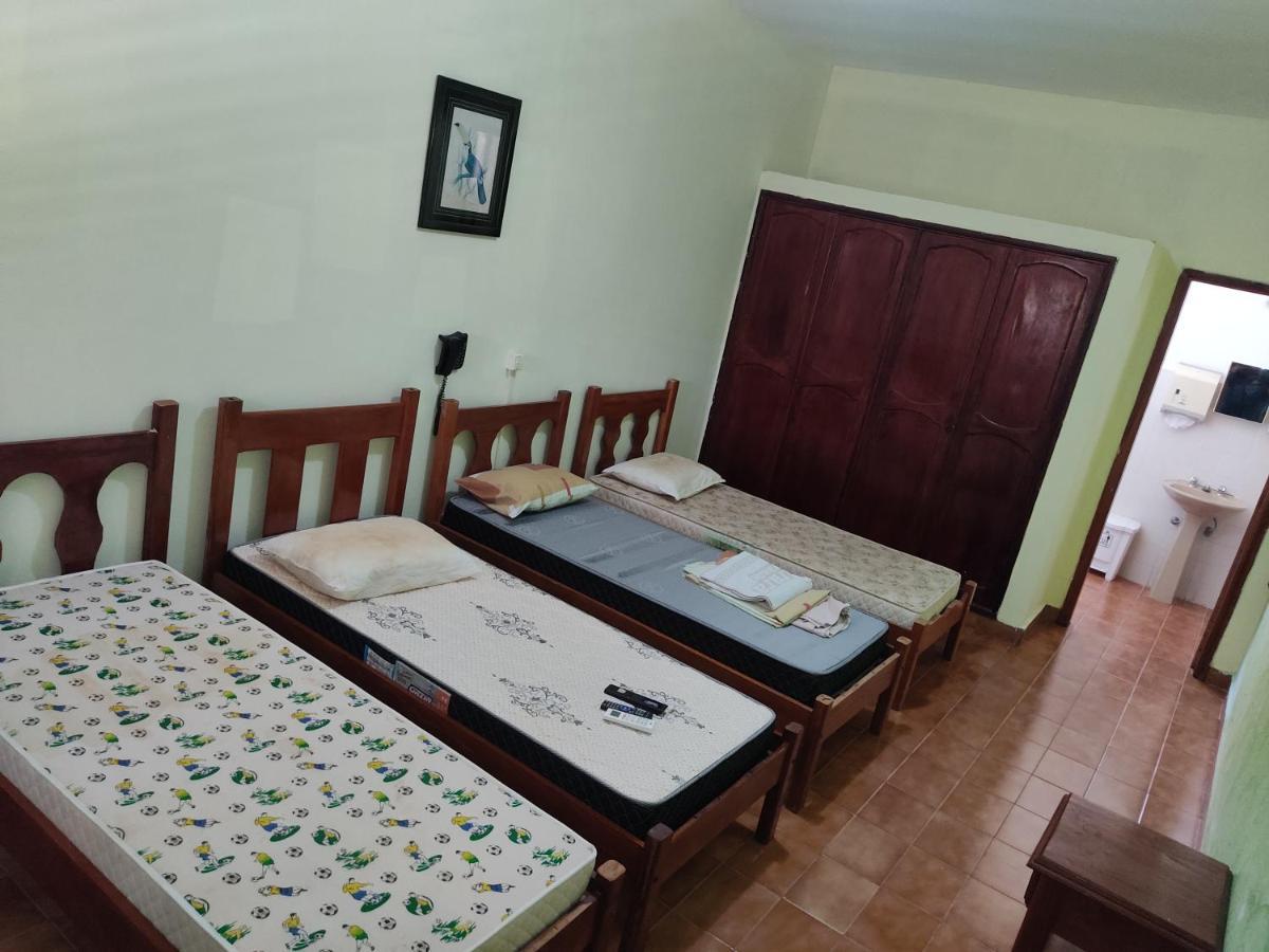 Hotel Pesqueiro Anzol De Ouro Ladario Екстер'єр фото
