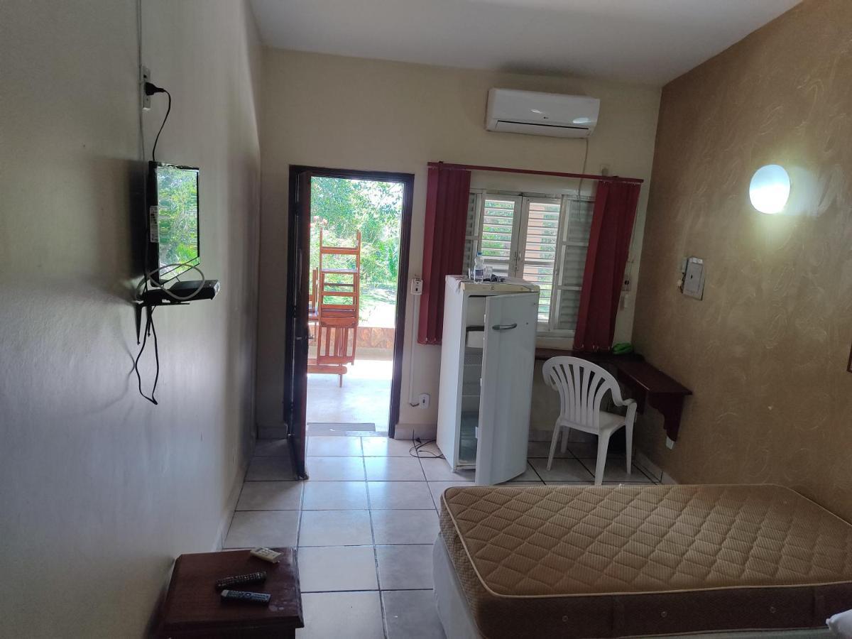 Hotel Pesqueiro Anzol De Ouro Ladario Екстер'єр фото