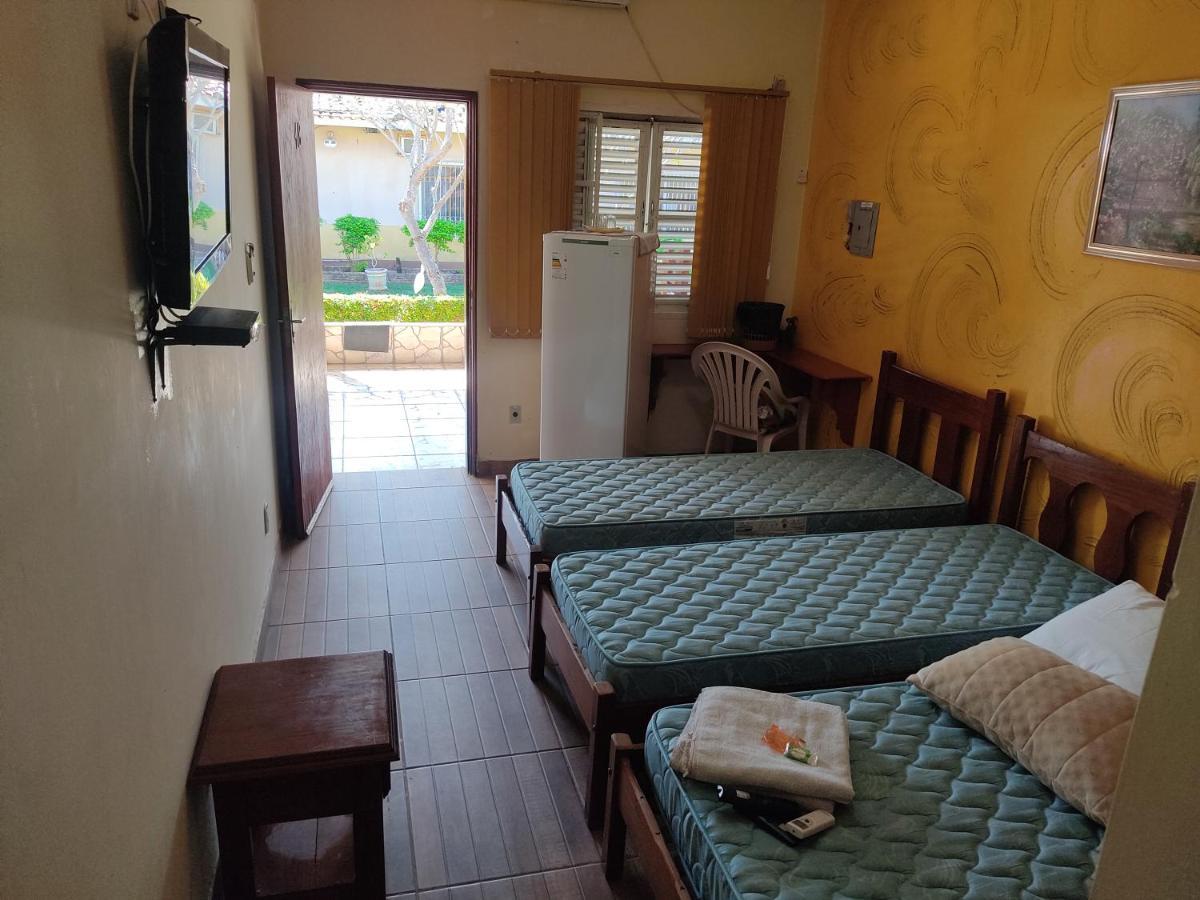 Hotel Pesqueiro Anzol De Ouro Ladario Екстер'єр фото